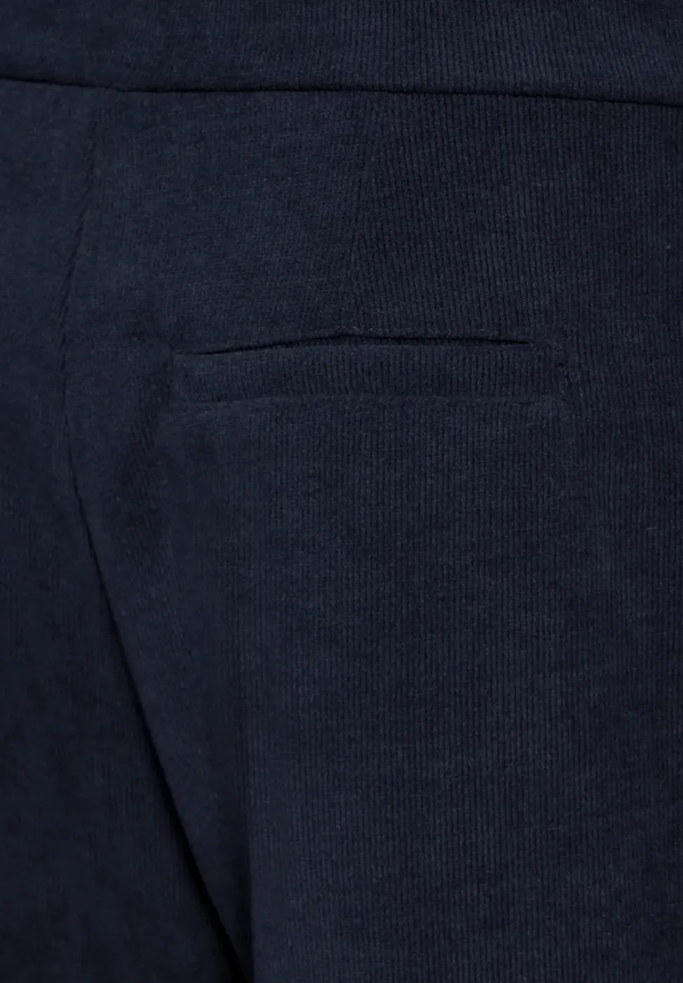 Cord-Hose im Loose Fit