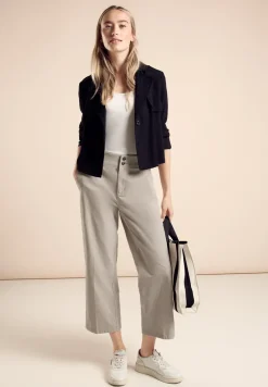 Cordhose im Casual Fit