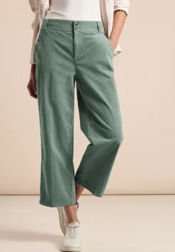 Cordhose im Casual Fit