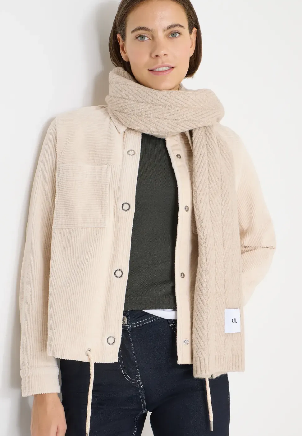 Cordjacke mit Tunnelzug