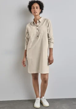 Cord-Kleid