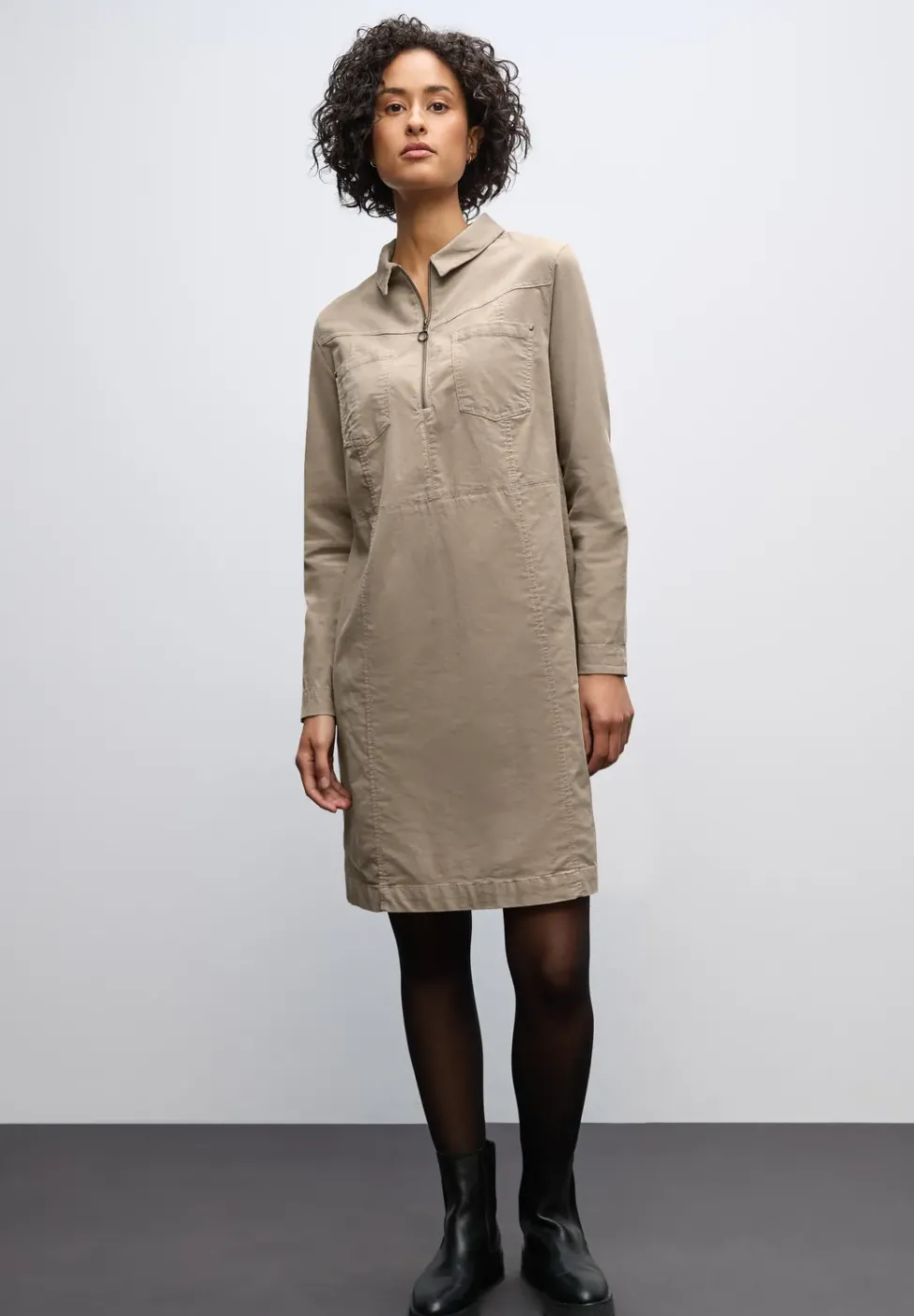 Cordkleid mit Zipper