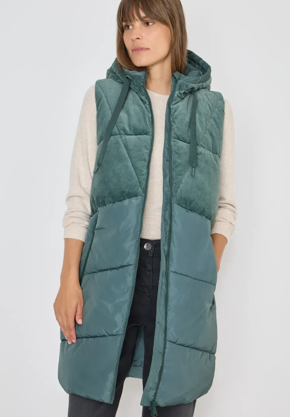 Cordmix Puffer Weste