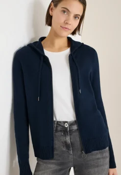Cosy Cardigan mit Hoodie