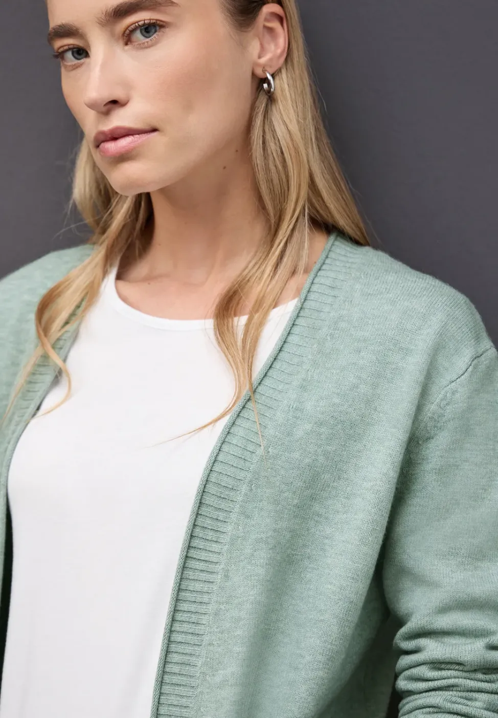 Cosy Cardigan mit Rollkante