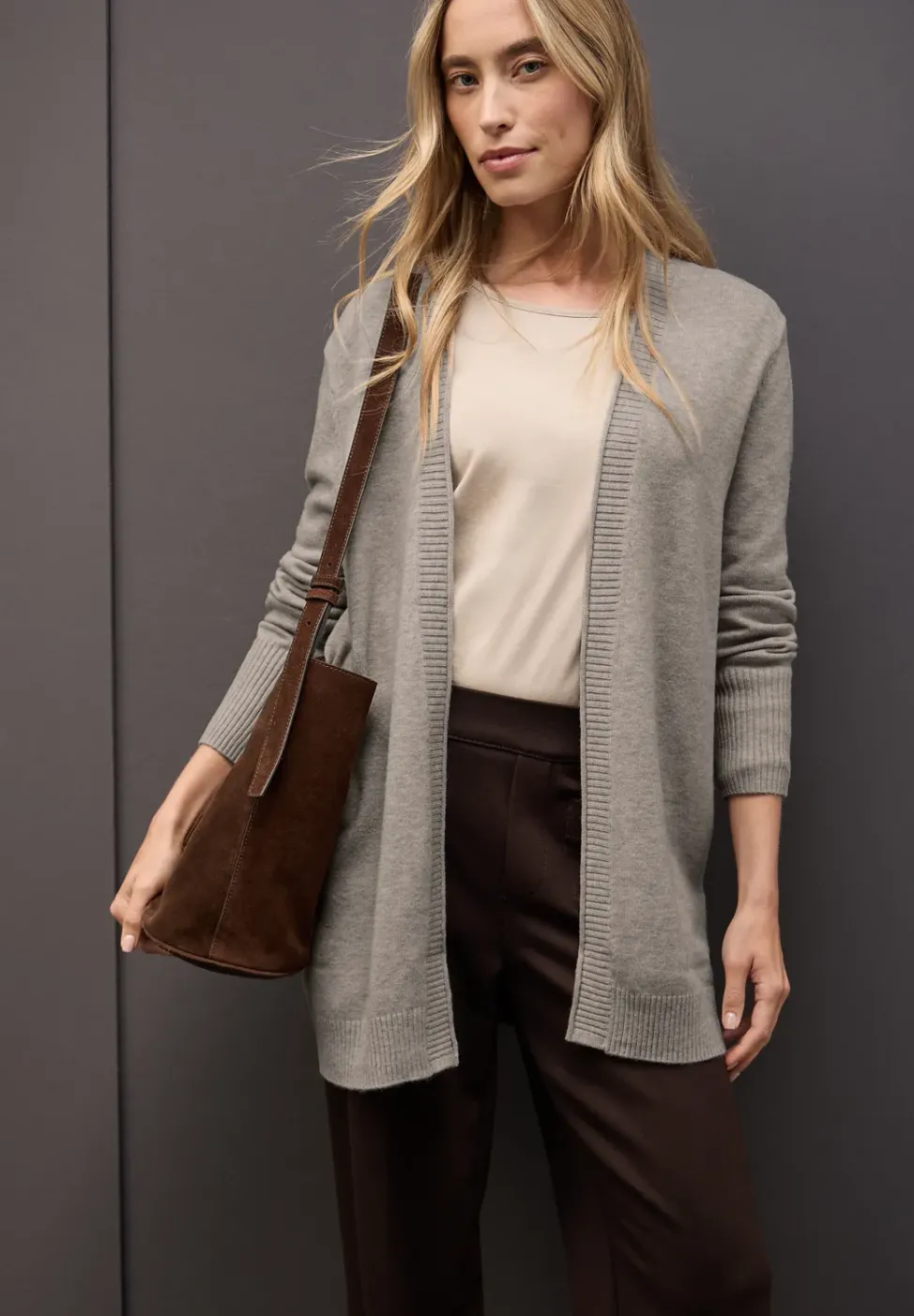 Cosy Cardigan mit Rollkante