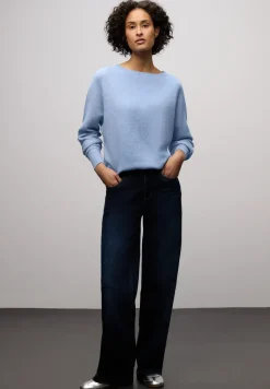 Cosy Dolman Pullover