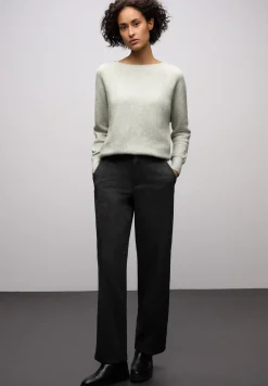 Cosy Dolman Pullover