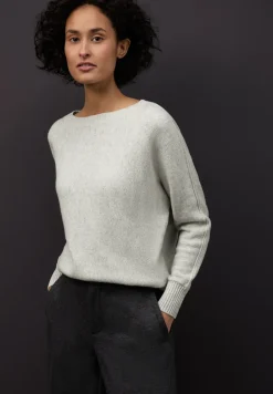 Cosy Dolman Pullover