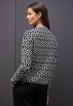 Cosy Jacquard Pullover
