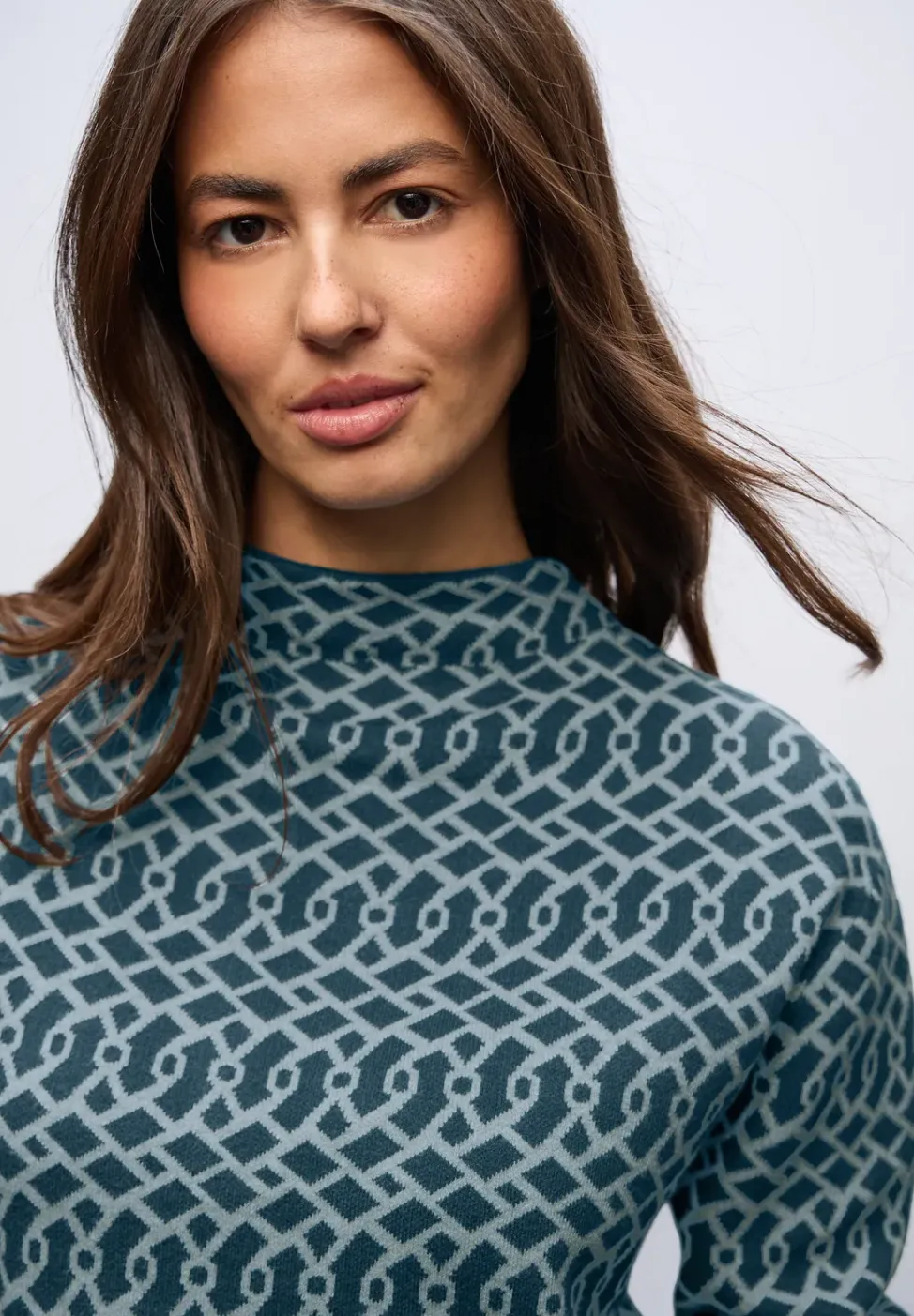 Cosy Jacquard Pullover