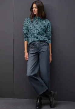 Cosy Jacquard Pullover