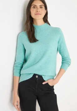 Cosy Turtleneck Pullover