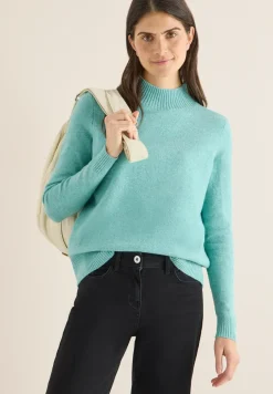 Cosy Turtleneck Pullover