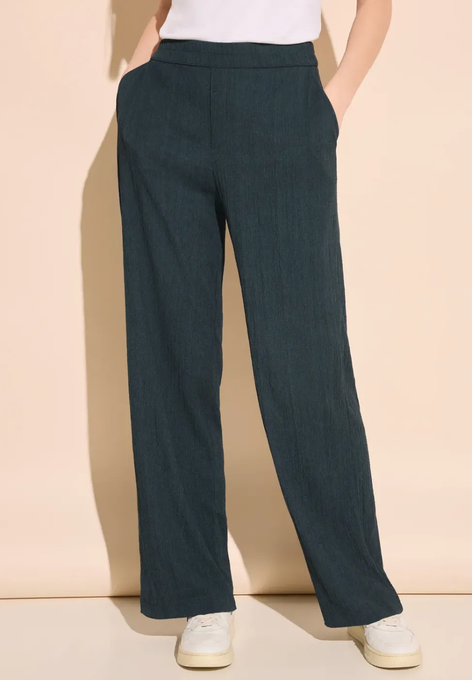 Crash Wide Leg Hose
