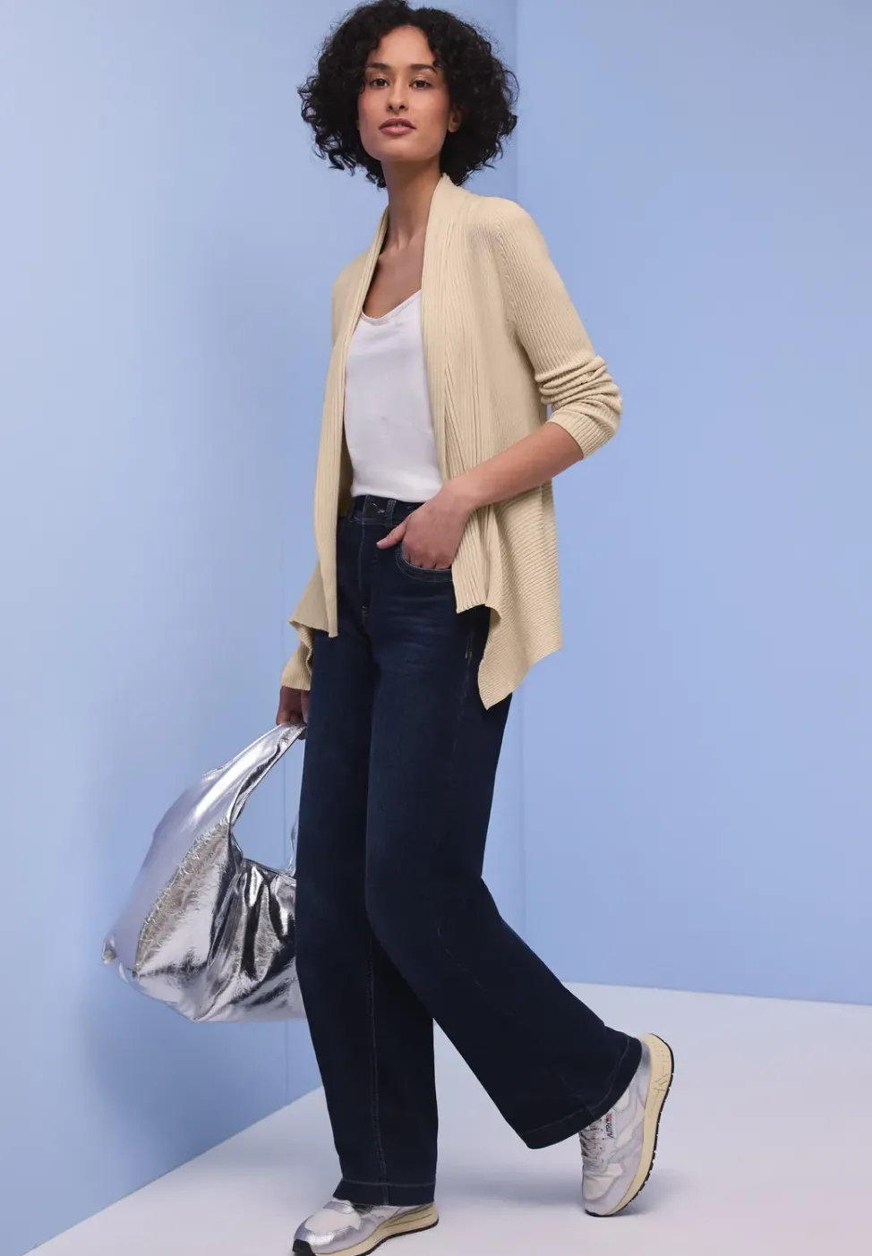 Cutline Cardigan