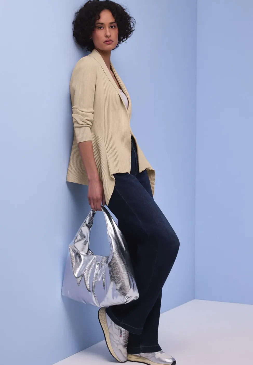 Cutline Cardigan
