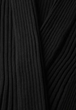 Cutline Cardigan