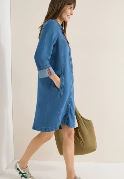 Denim-Look Kleid