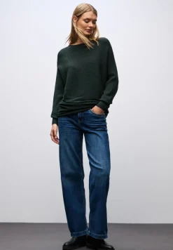 Dolman Pullover