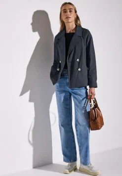Doppelreihiger Trenchcoat