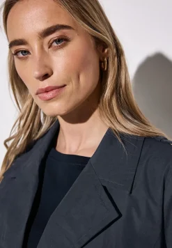 Doppelreihiger Trenchcoat