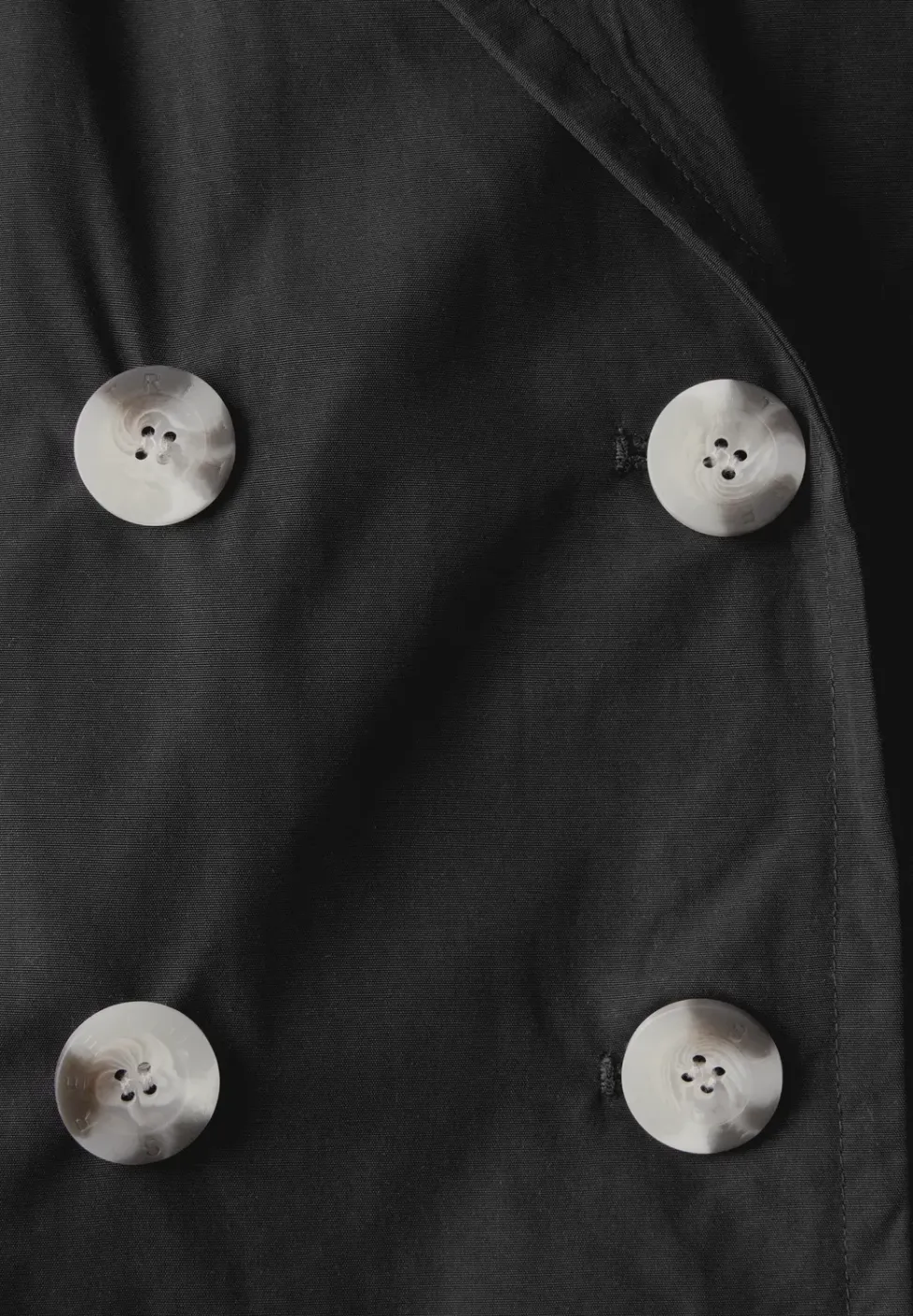 Doppelreihiger Trenchcoat