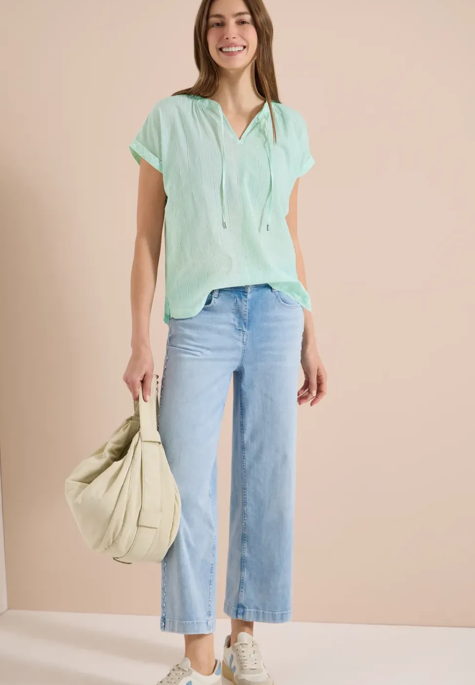 Dropped Shoulder Bluse mit Struktur