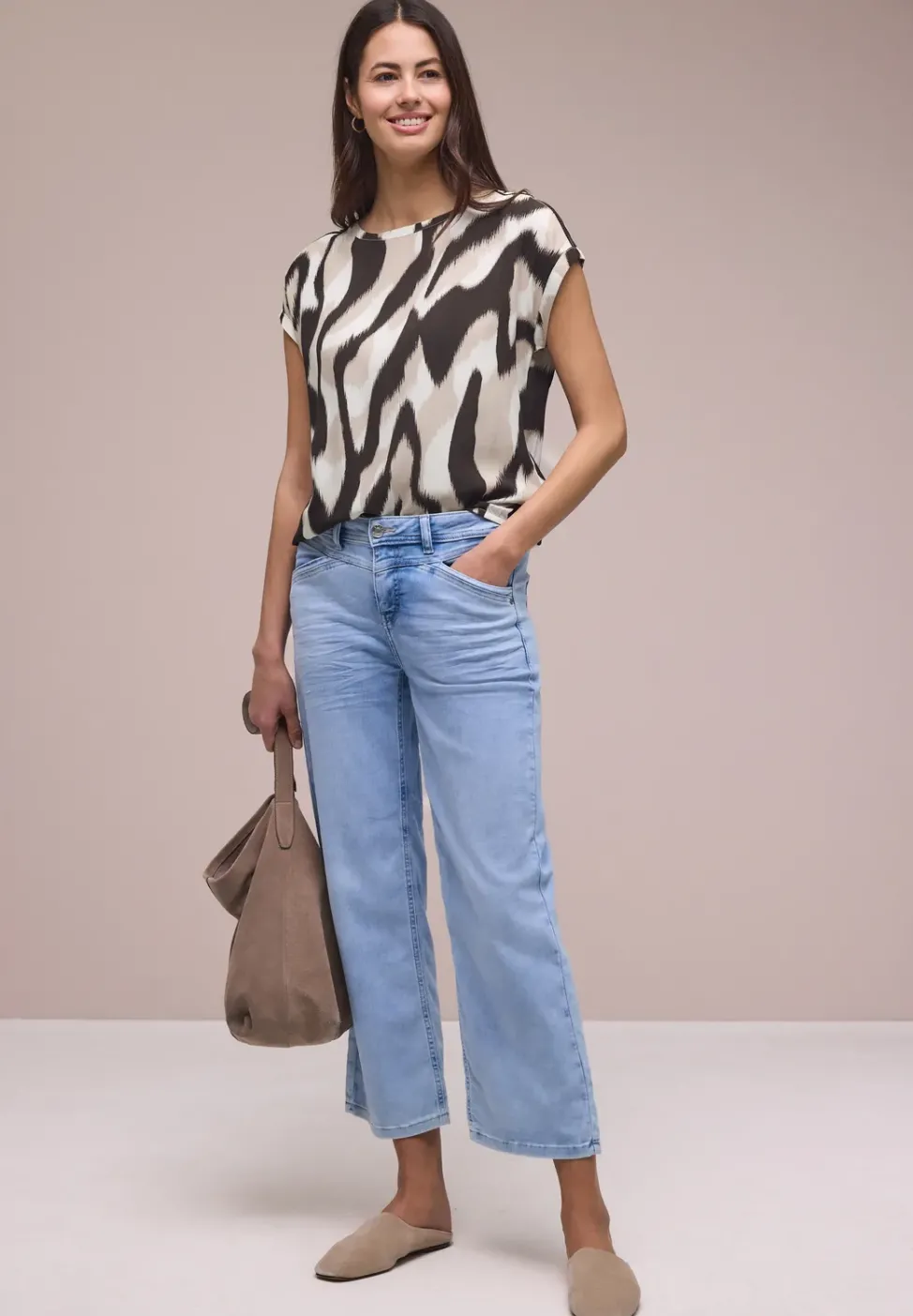 Dropped Shoulder Bluse mit Tapedetails