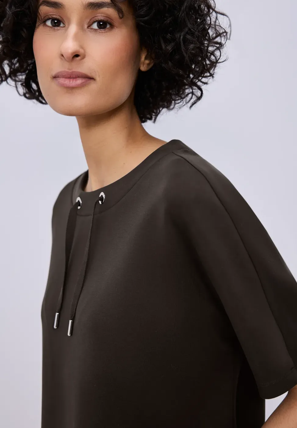 Dropped Shoulder Shirt im Silk-Look