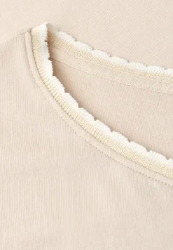 Dropped Shoulder Shirt mit Deko-Tape