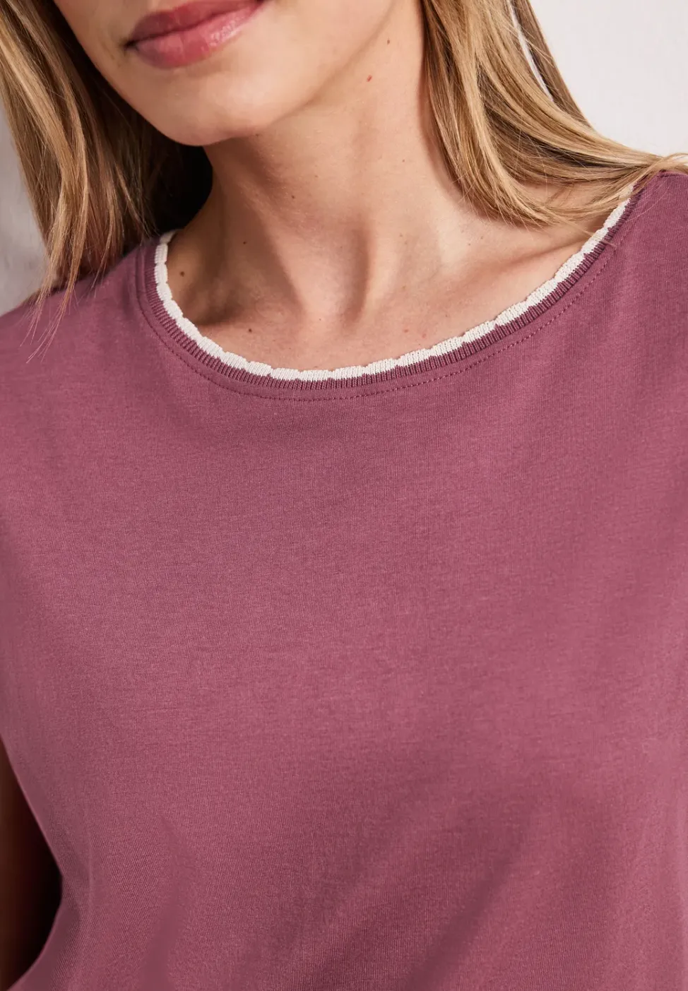 Dropped Shoulder Shirt mit Deko-Tape