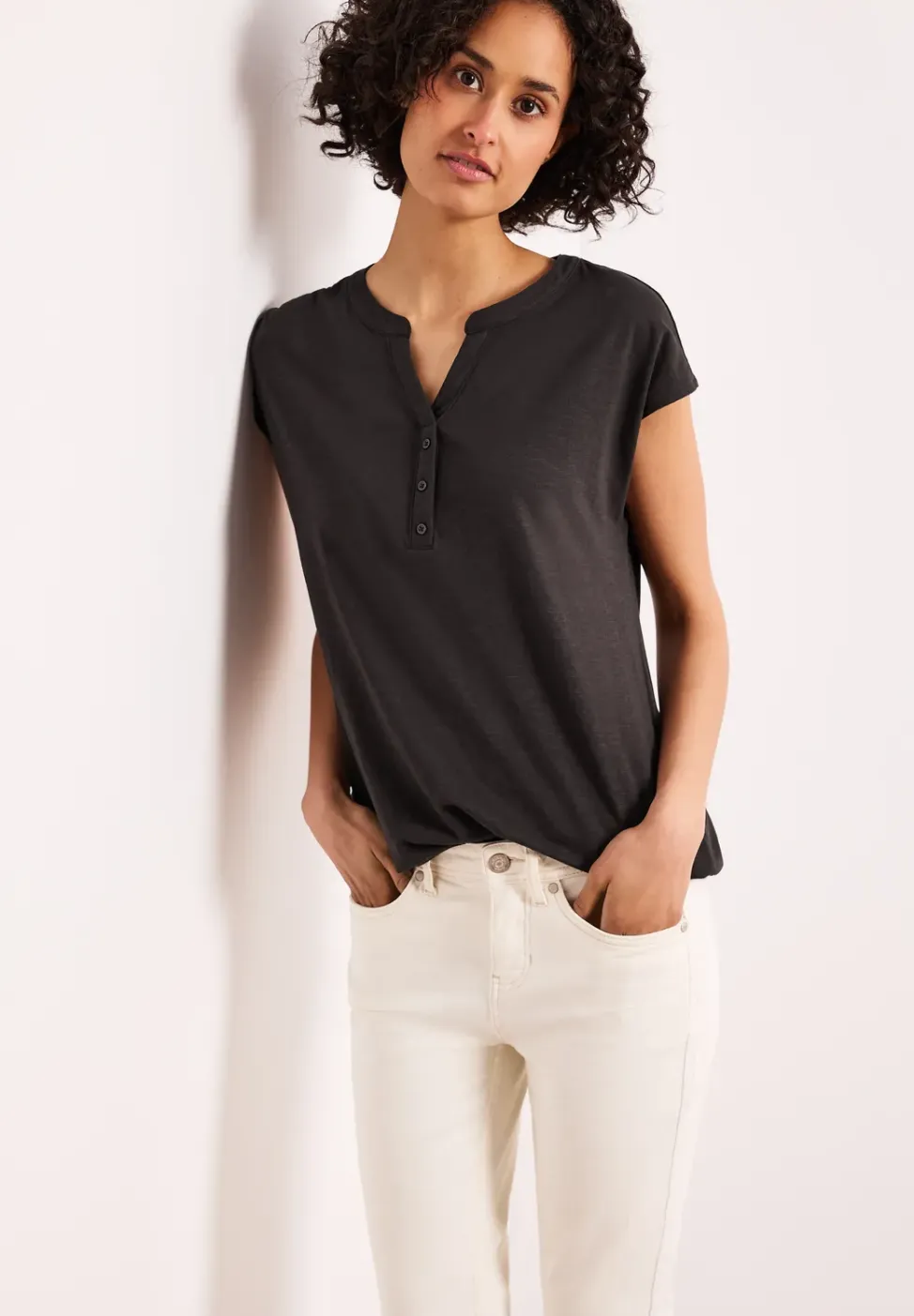 Dropped Shoulder Shirt mit Split Neck