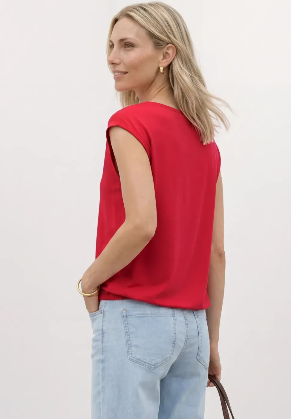 Dropped Shoulder Shirt mit U-Boot-Ausschnitt