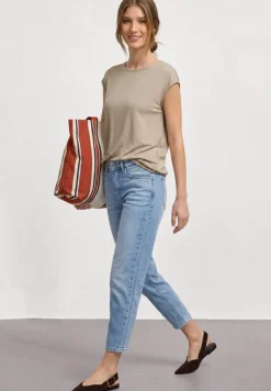 Dropped Shoulder Shirt mit U-Boot-Ausschnitt