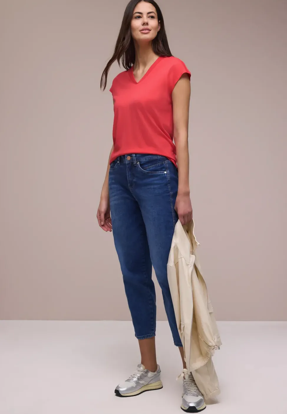 Dropped Shoulder Shirt mit V-Neck