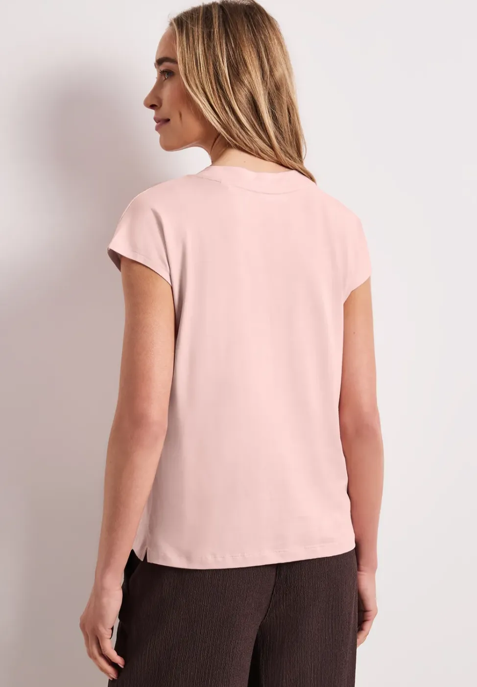 Dropped Shoulder Shirt mit V-Neck