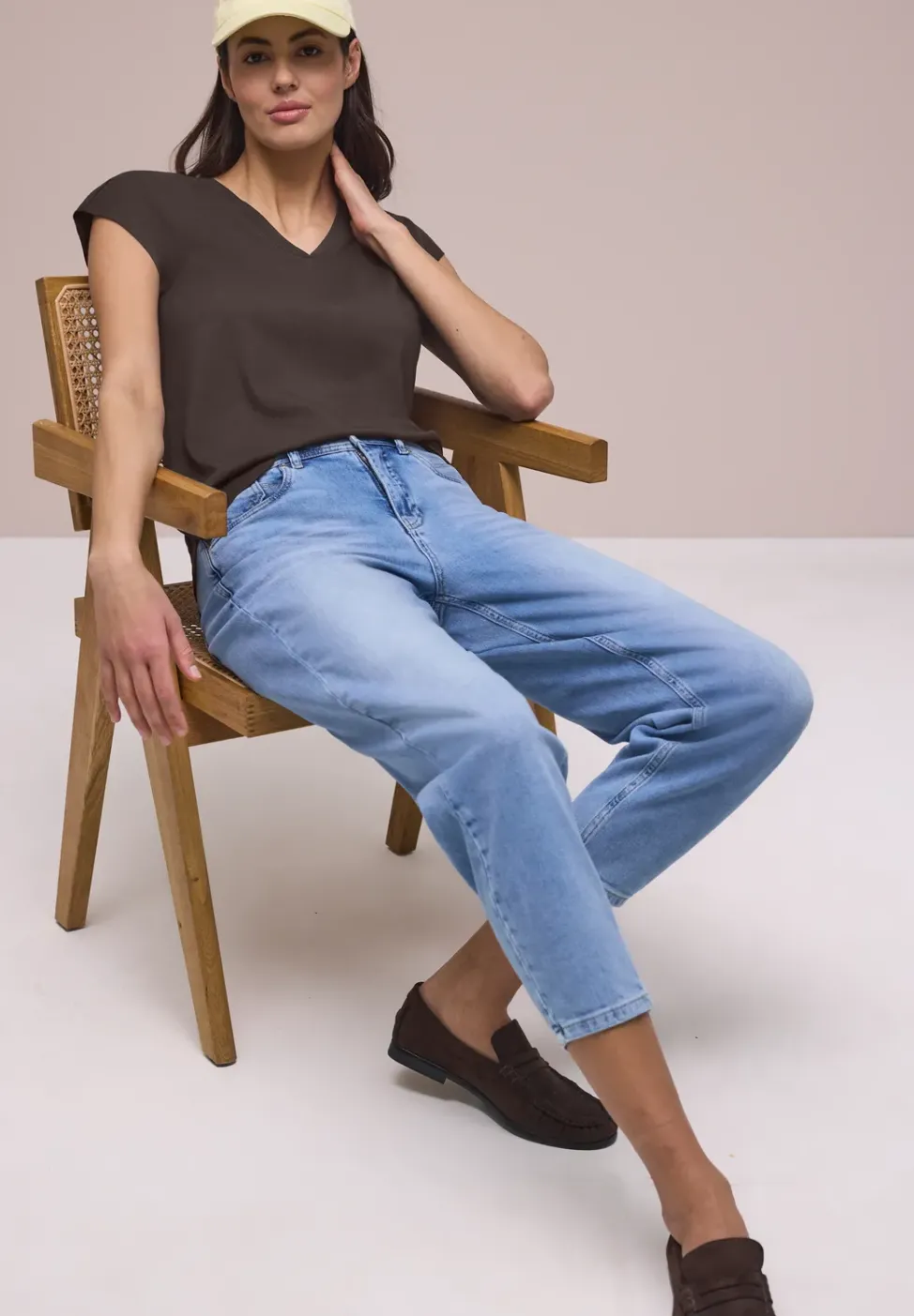 Dropped Shoulder Shirt mit V-Neck