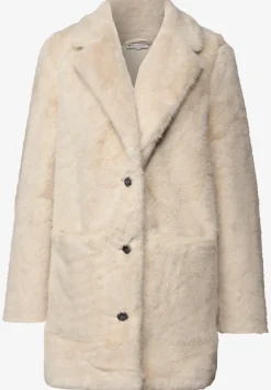 Fake Fur Mantel