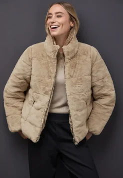 Fake Fur Steppjacke