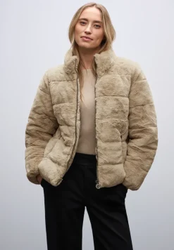 Fake Fur Steppjacke