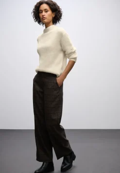 Federgarn Pullover