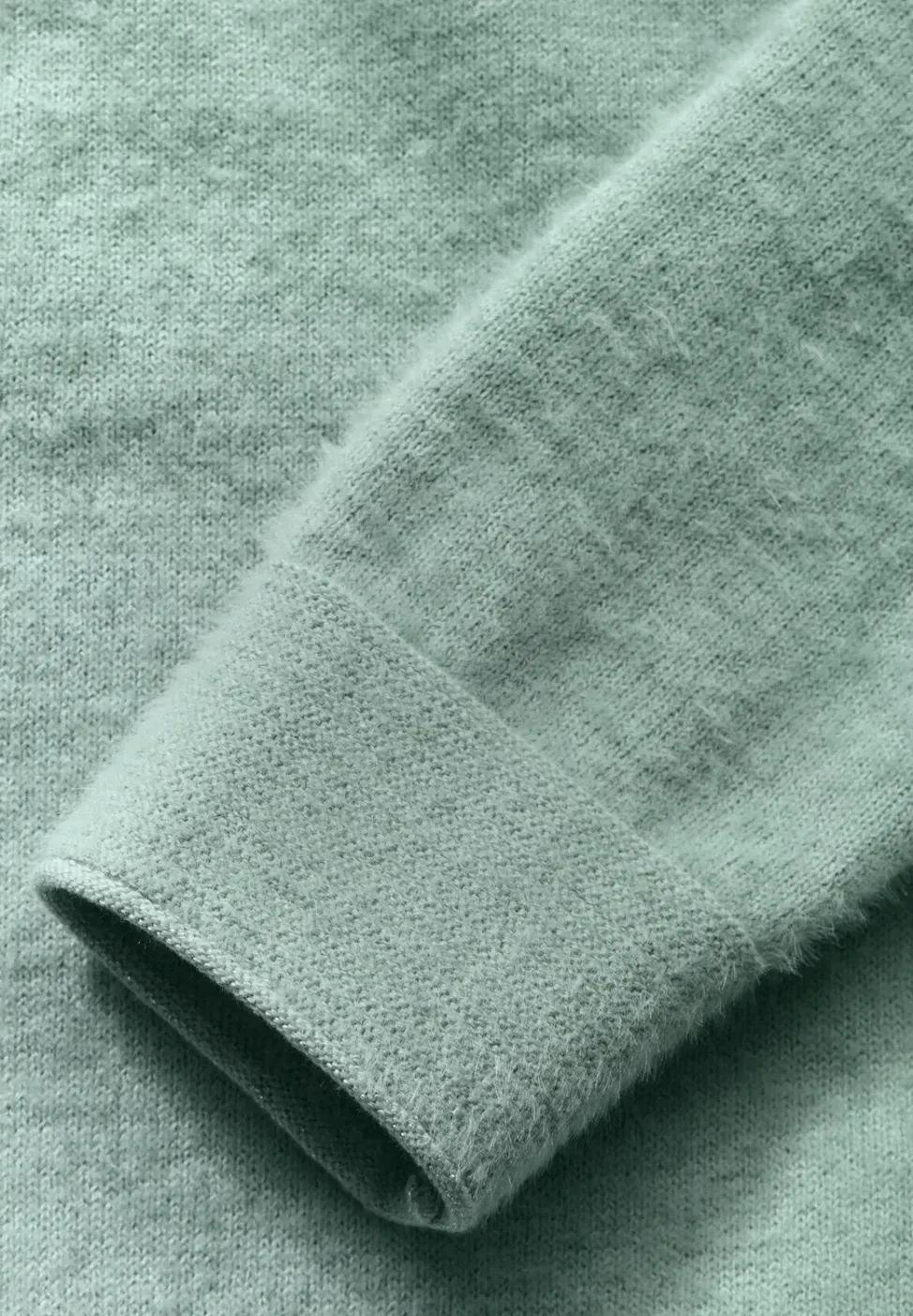 Federgarn Pullover