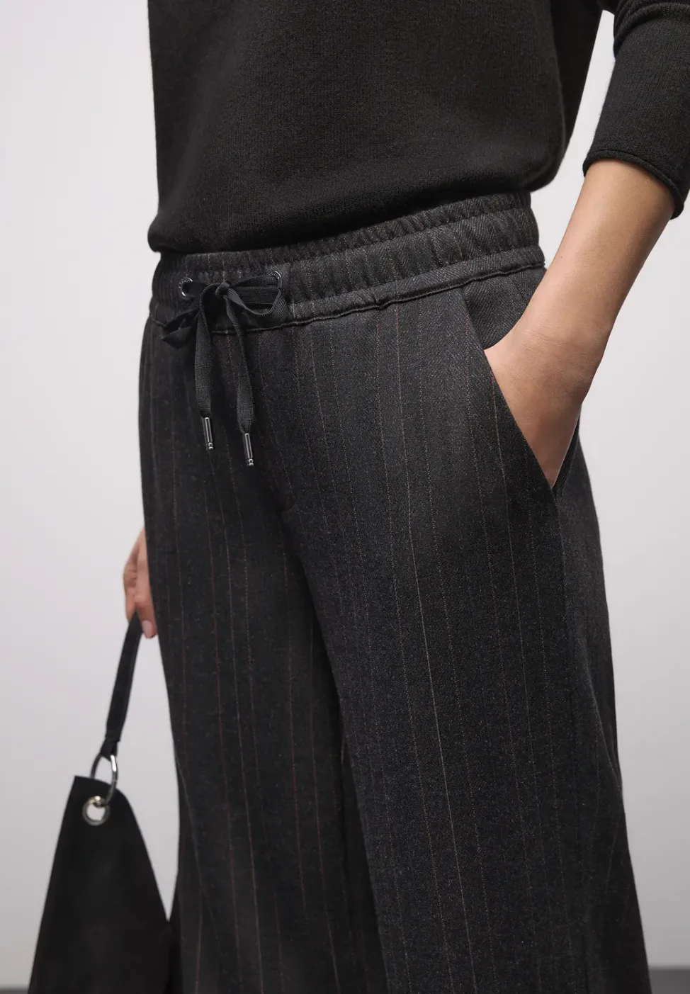 Fishbone Jacquard Hose