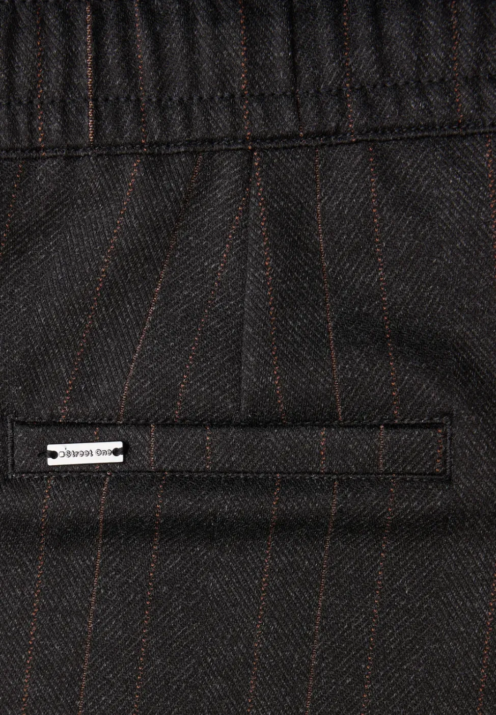 Fishbone Jacquard Hose