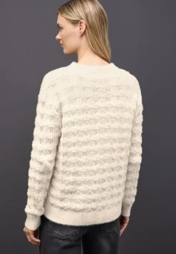 Flauschiger Strukturpullover