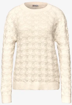 Flauschiger Strukturpullover