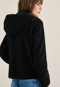 Fleecejacke mit Hoodie