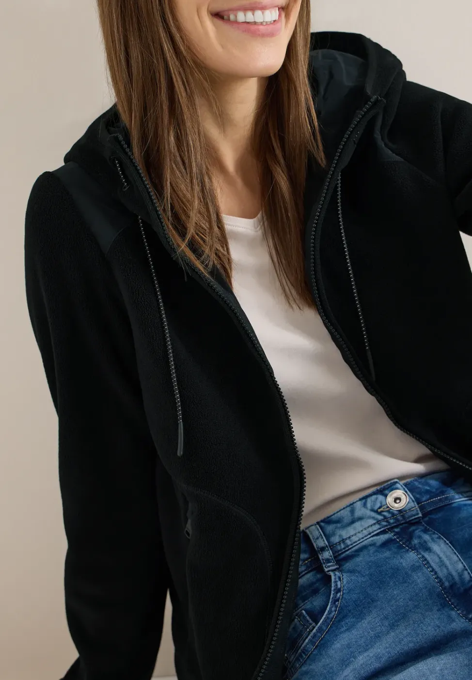 Fleecejacke mit Hoodie