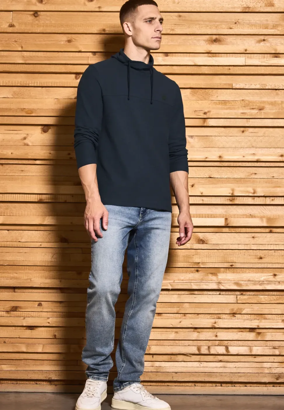 Funnelneck Strukturshirt